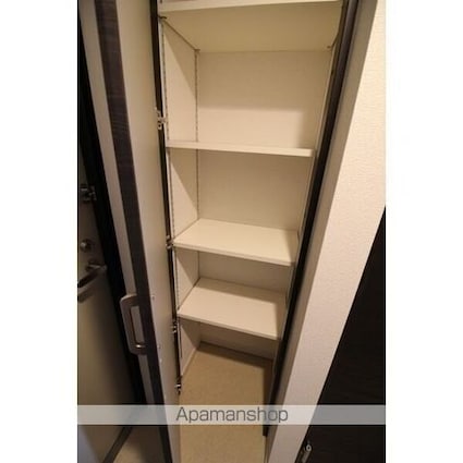 クラール名城公園[1K/31.54m2]の玄関