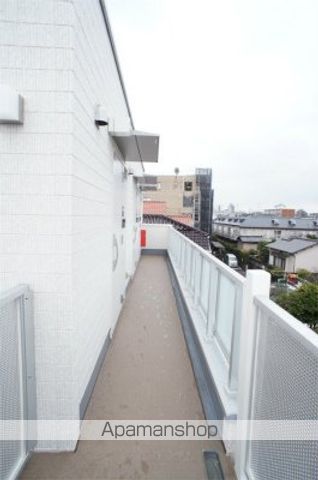 リブリ・BLUEの玄関写真