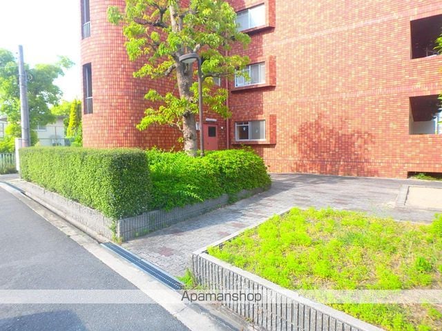 BELONG枚方東1番館の玄関写真