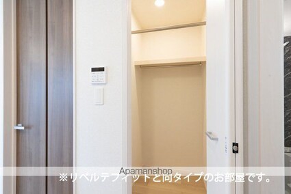 ヒカルサ瑞江ウエスト[1R/27.53m2]の収納
