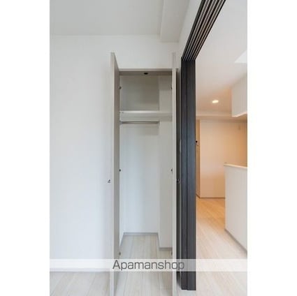 ザ・グラヴィティ新宿[2DK/37.45m2]の収納