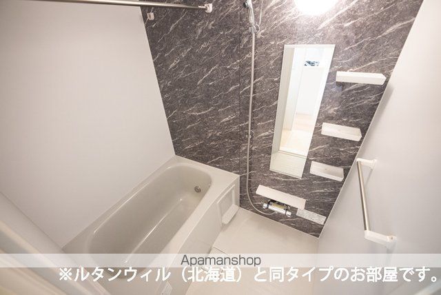 ネクサスの内装写真