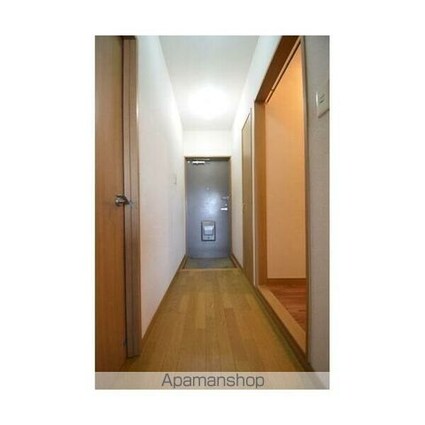 メゾン・ド・ルミエール[2DK/39.4m2]の玄関