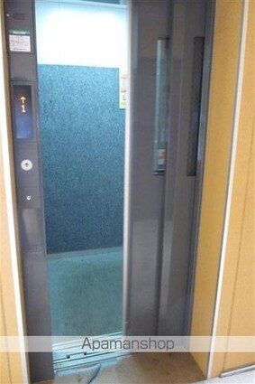 和歌山県和歌山市三葛[2LDK/52m2]の共用部2