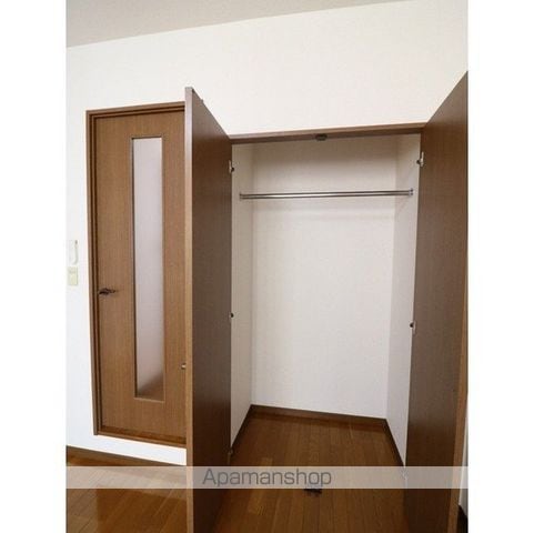 アンプルールブワ湘南の内装写真