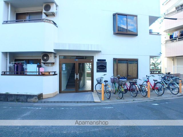 レジデンス門真の玄関写真