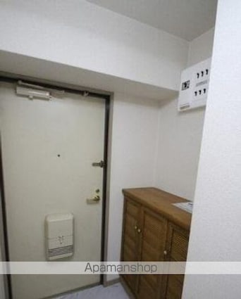 ウイングコート高松[2LDK/38.16m2]の玄関