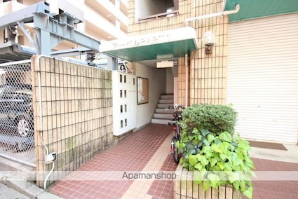 広島県広島市中区吉島西１丁目[2DK/39.69m2]のエントランス1