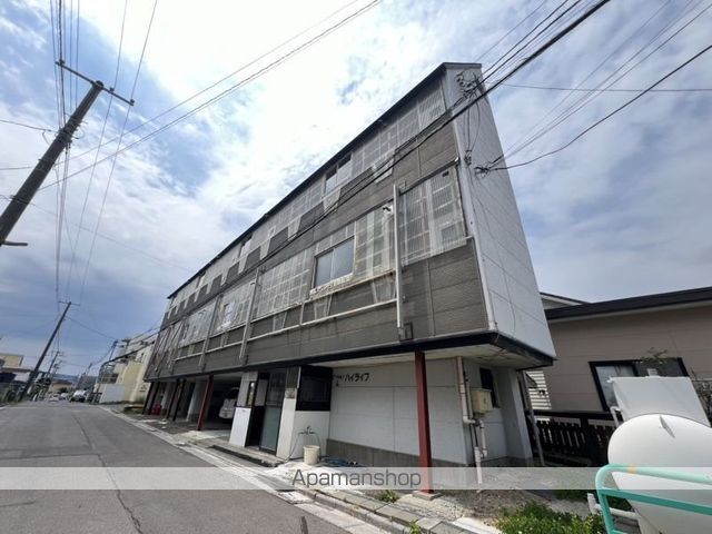マンションハイライフの外観写真