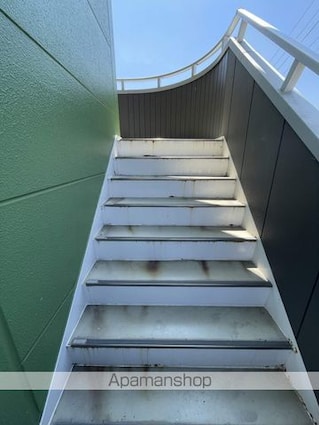 サンシャインタカラⅢ[1R/26.32m2]の共用部