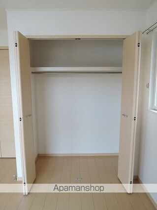 オーブ・レジデンス[1LDK/42.37m2]の収納