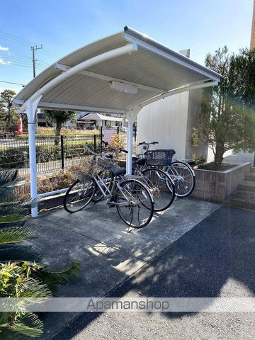 apartment 茨城県鹿嶋市旭ケ丘２丁目6-1
地図を見る