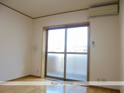 Ｓａｎｃｔｕａｒｙ[1K/27.69m2]のリビング・居間