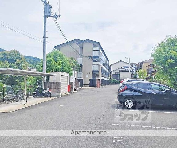 レオパレスOKANISHIの外観写真