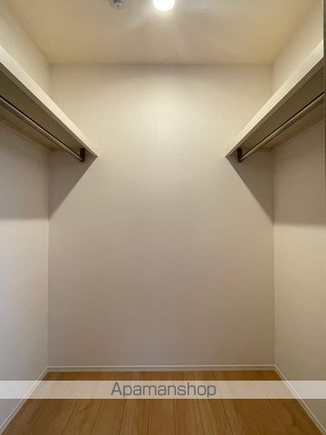 アベニール大倉山の内装写真