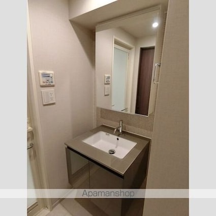 レジデンシャルステート白金[1K/25.02m2]の洗面所