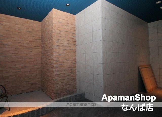 TLRレジデンス難波東の玄関写真