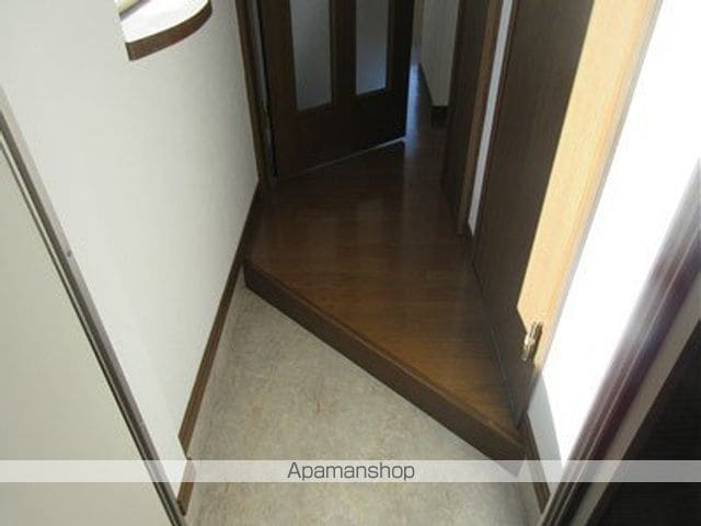 クレインコートIの内装写真