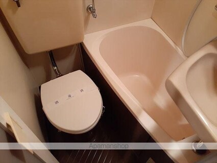 ワールドレジデンス大森[1R/17.61m2]のバス