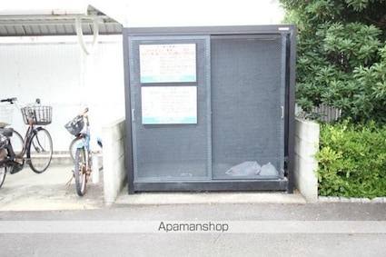 香川県高松市寺井町[1LDK/52.64m2]の共用部2