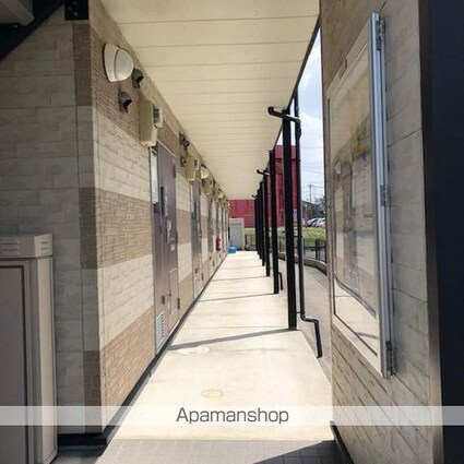 レオパレスステランテ[1K/23.18m2]のエントランス1