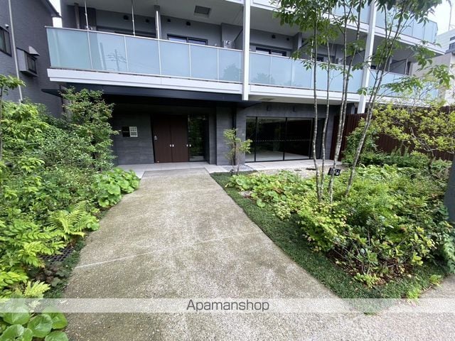 プライマル南砂の玄関写真