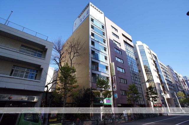 MYE新宿御苑二番館の外観写真