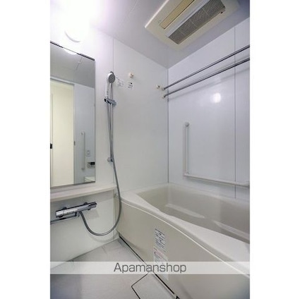 コンフォリア西早稲田[1DK/37.61m2]のバス