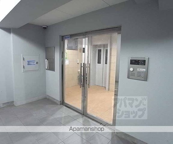 コンフォレスト三条の外観写真