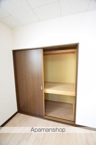 イースト410 Fの内装写真