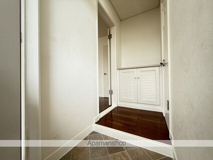 シルバーバック（シルバーバック）[2LDK/50.92m2]の玄関