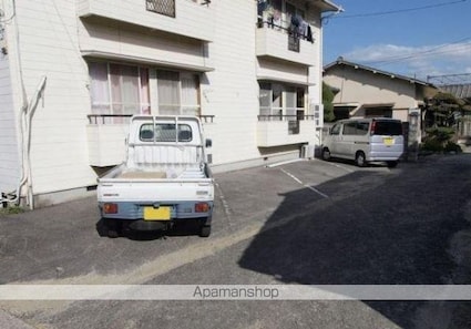 コーポラス一井[2DK/41.6m2]の駐車場