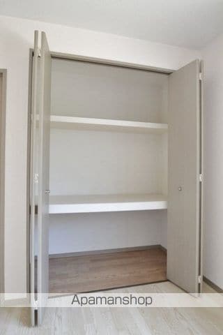 ハイカムールタカハシBの内装写真