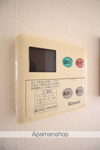 シャーメゾン湊 六番館の内装写真