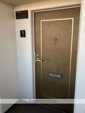 エルシティ草津2番館の玄関写真