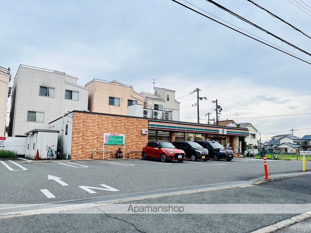 山本マンションの周辺写真