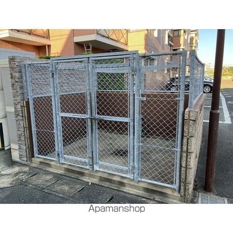 すなおマンションの玄関写真