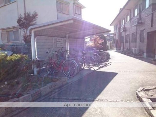 ブランルージュの玄関写真
