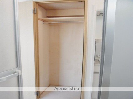 スカイコート早稲田第２[1R/18m2]の収納