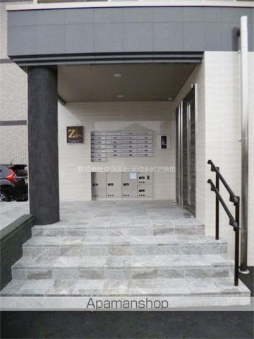 浜松市中央区 5階建 築8年の外観写真
