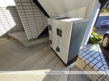 ウインディヒルズ桜ヶ丘[1R/43.4m2]のエントランス