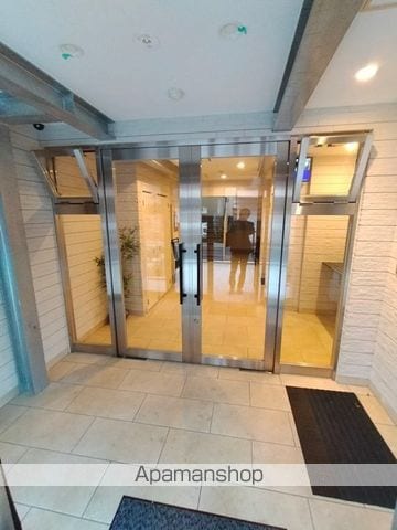 阪急甲陽線 苦楽園口駅 徒歩4分 3階建 築6年の玄関写真