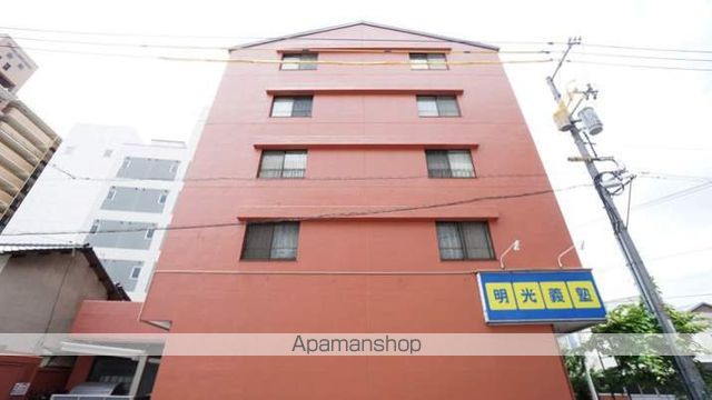 マンションクラデンの外観写真