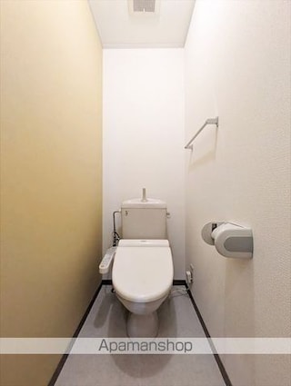 ファミーユ・ヴィラ　Ｂ・Ｃ　Ｃ棟[2LDK/55.2m2]のトイレ