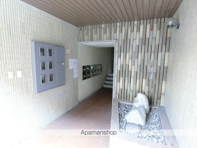 サンシャイン下荒田の玄関写真