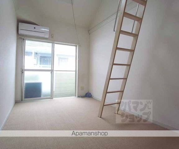 ピュア嵯峨野の内装写真