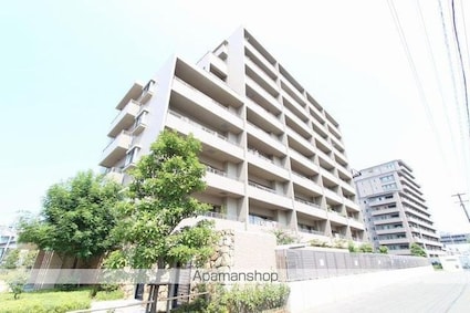 サーパス桜町二丁目[2LDK/71.43m2]の外観3