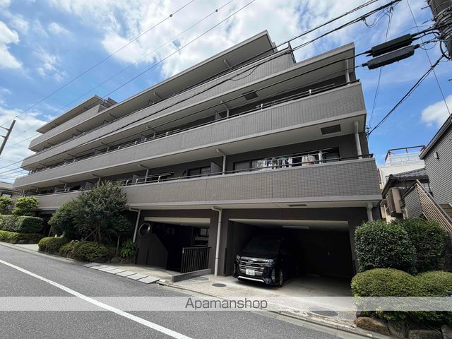 コスモ学芸大学の外観写真