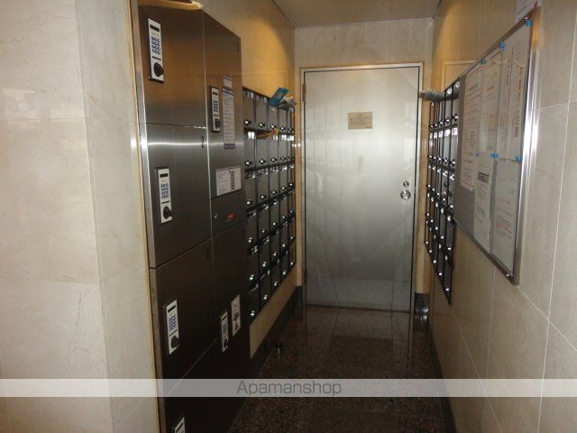 ステージファースト三軒茶屋[1K/19.61m2]の共用部3