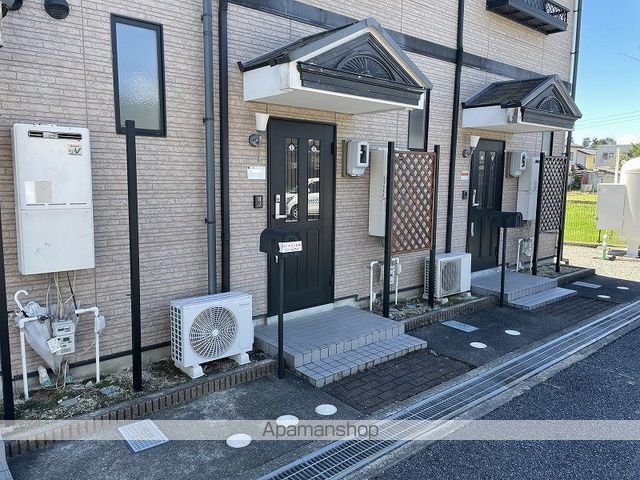 ブランシェ桐林Bの玄関写真